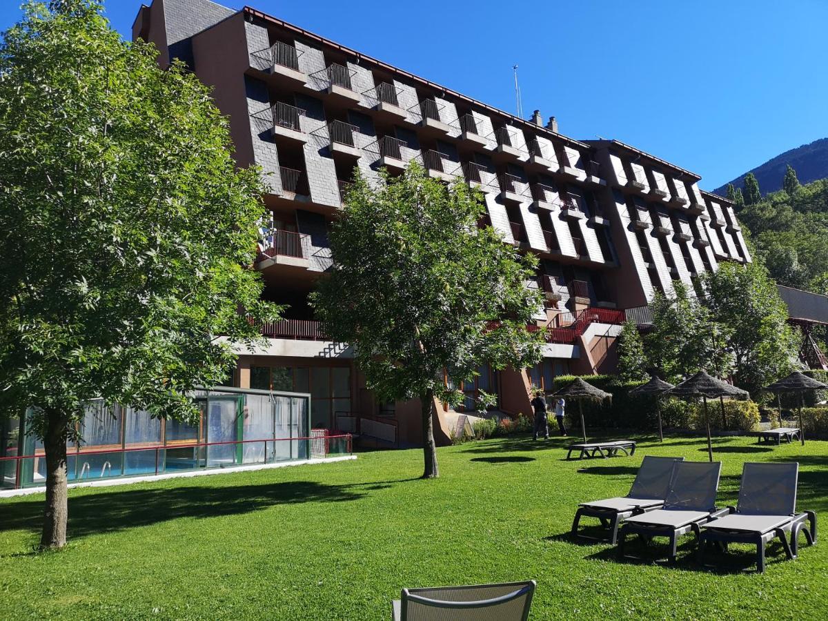 Evenia Monte Alba Hotel Cerler Buitenkant foto