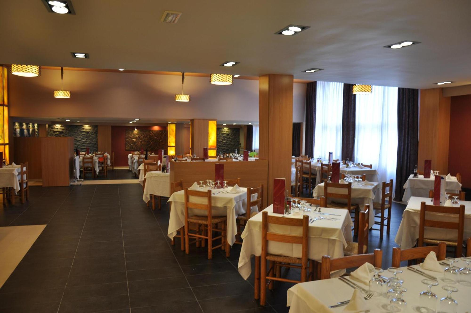 Evenia Monte Alba Hotel Cerler Buitenkant foto