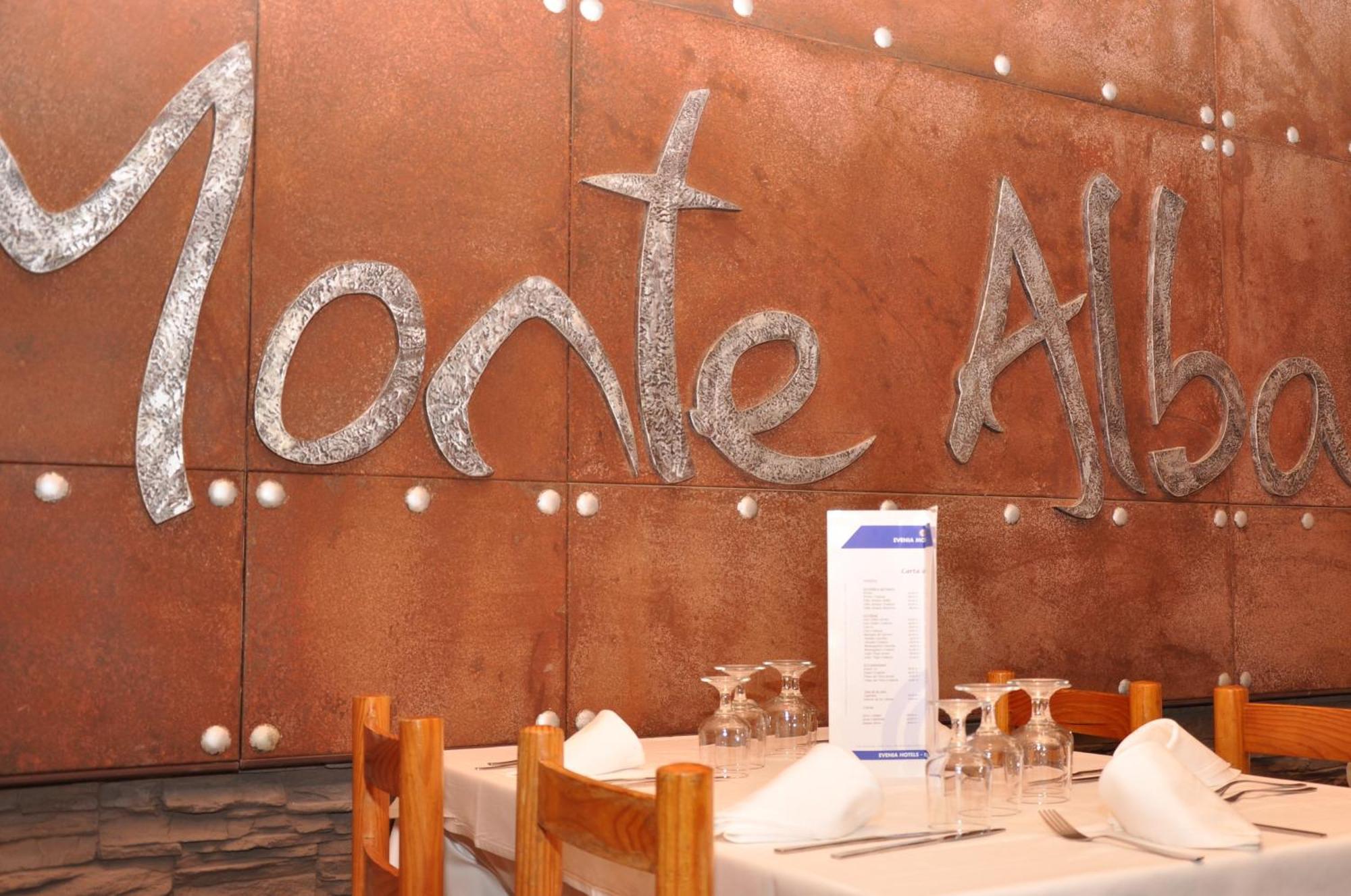 Evenia Monte Alba Hotel Cerler Buitenkant foto