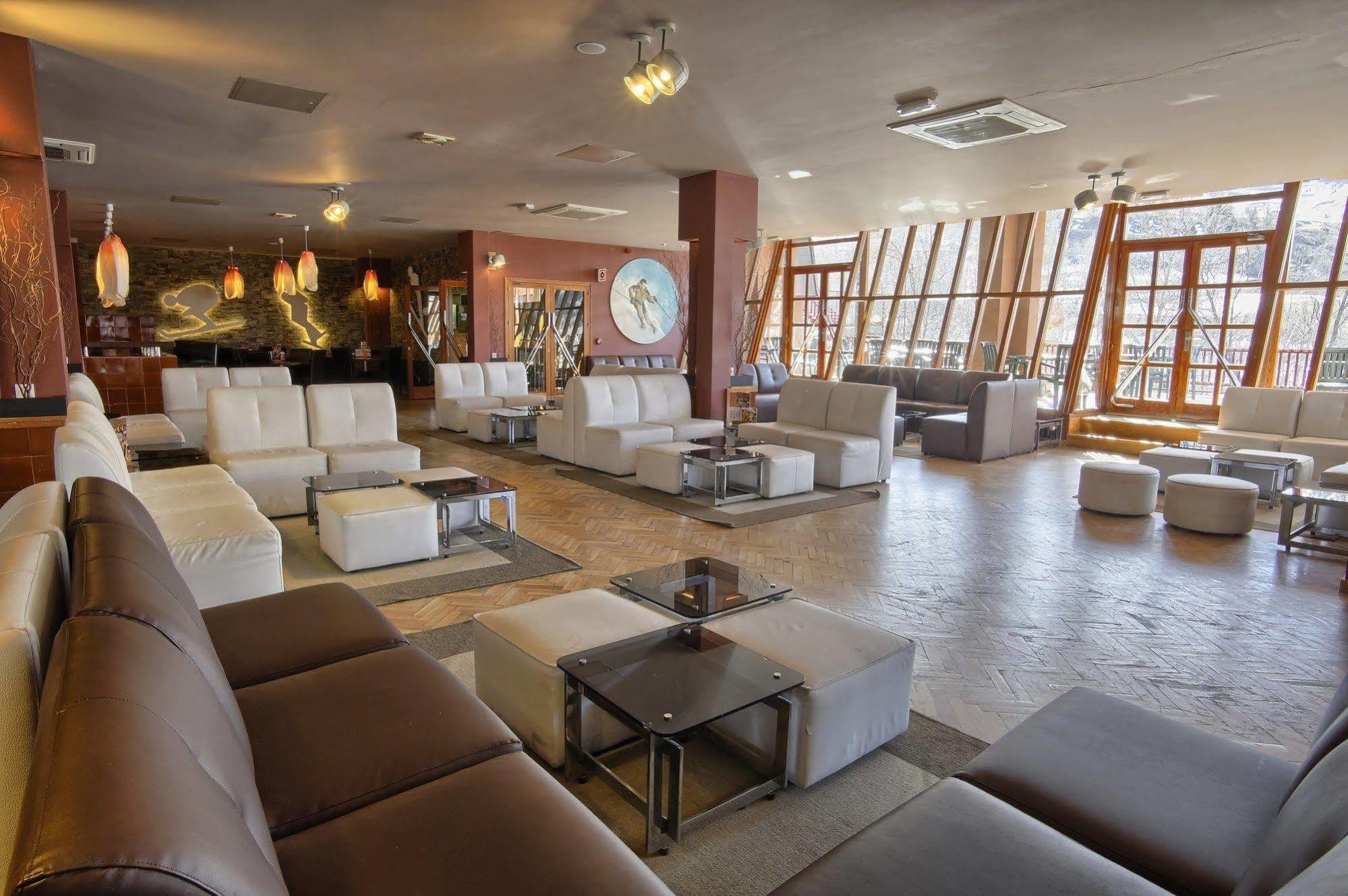 Evenia Monte Alba Hotel Cerler Buitenkant foto
