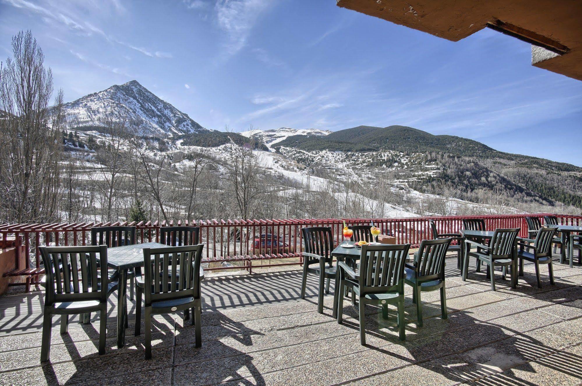Evenia Monte Alba Hotel Cerler Buitenkant foto