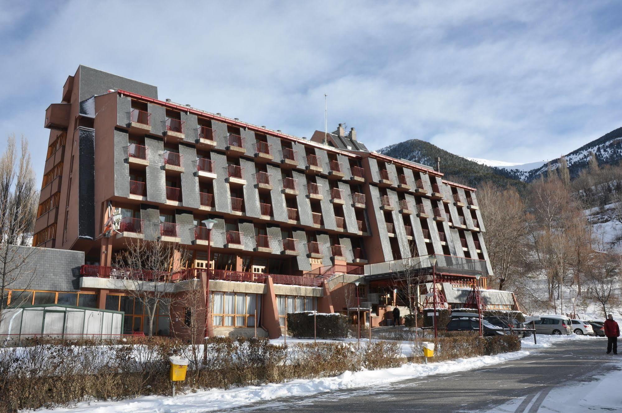 Evenia Monte Alba Hotel Cerler Buitenkant foto