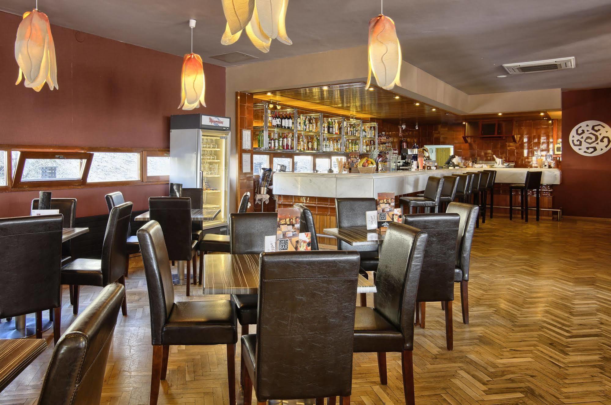Evenia Monte Alba Hotel Cerler Buitenkant foto